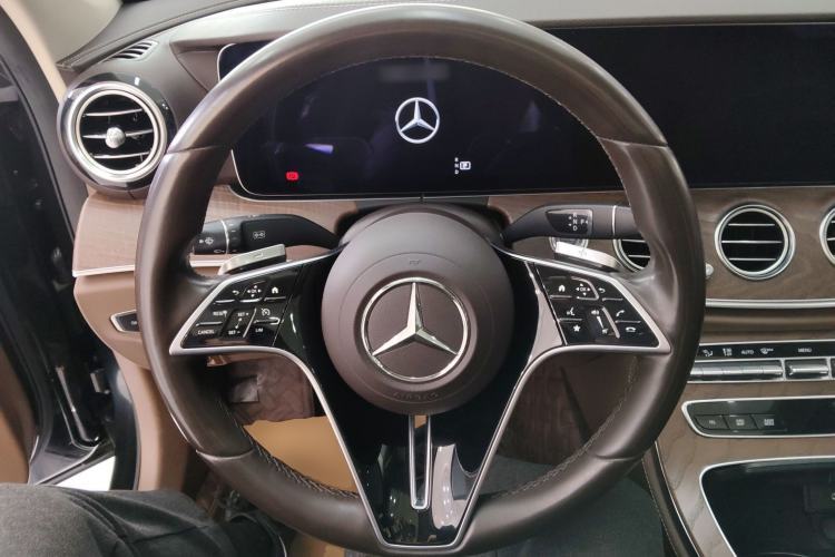 Used Mercedes-Benz E-Class 2021 Restyled E 300 L Luxury Edition
