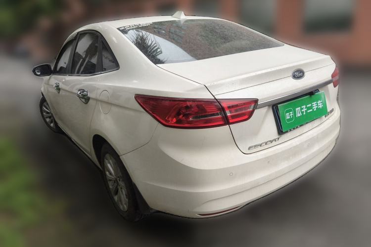 Used Ford Escort 2015 1.5L Automatic Fashion Model Rear Left 45 Deg