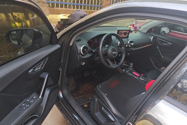 Used Audi Q2L 2022 35 TFSI Advanced Style Edition Driver Seat