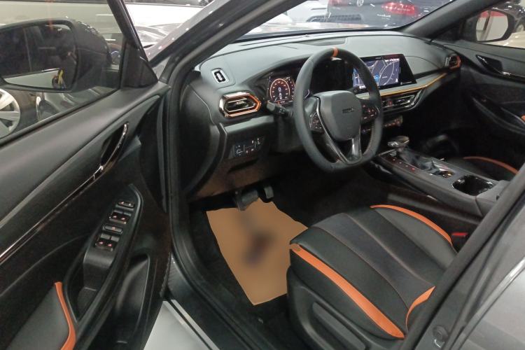 Used CHANGAN OSHAN X5 2022 Sport Edition 1.5T DCT Cyclone Assault Driver Seat