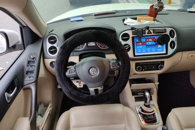 Used Volkswagen Tiguan 2012 1.8TSI Automatic Two-Wheel Drive Trend Edition Steering Wheel