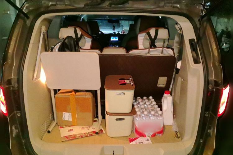 Used Buick GL8 2011 3.0L XT Luxury Business Flagship Edition Trunk