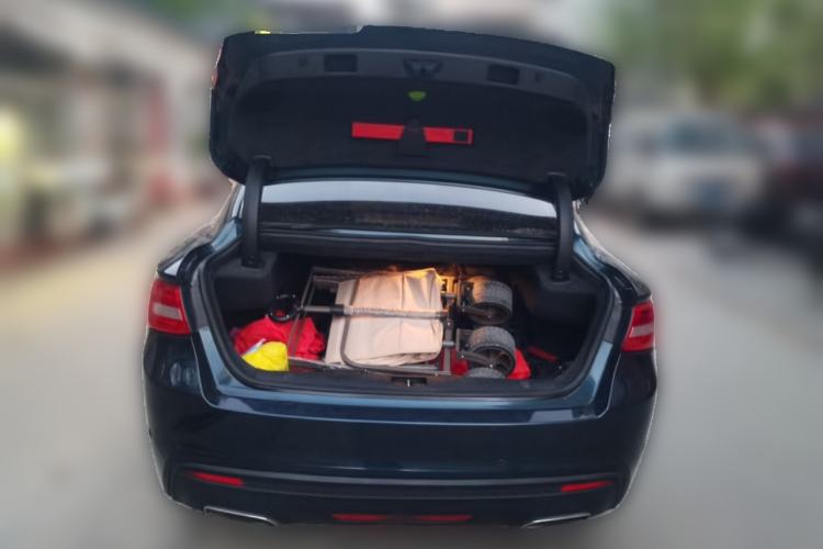 Used Geely Auto Emgrand GT 2015 1.8T Luxury Model
