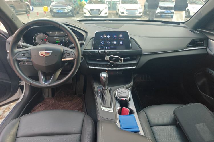 Used Cadillac CT4 2023 25T Luxury Model
