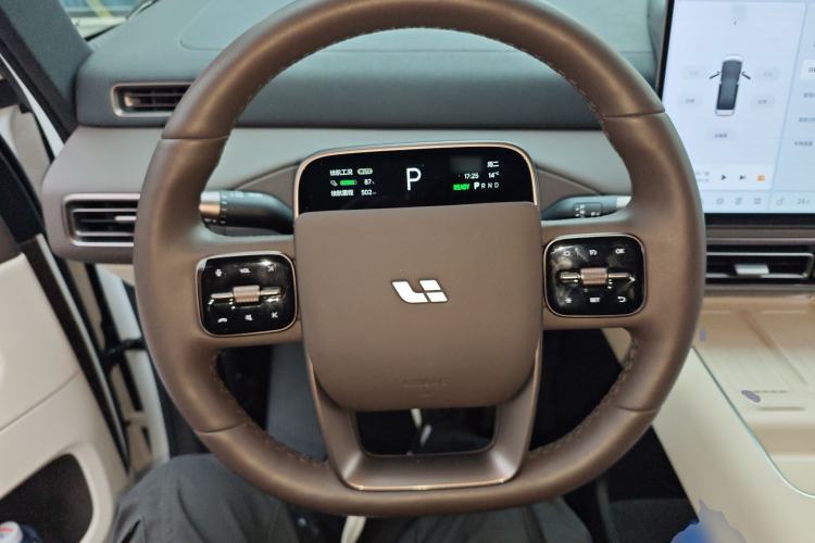 Used Li Auto MEGA 2024 Ultra Model