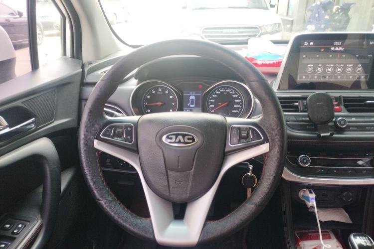 Used JAC Group Refine S3 2018 Custom Edition 1.5L Manual Luxury Smart Model Steering Wheel