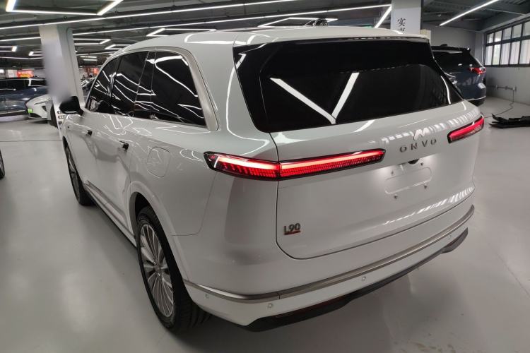 Used ONVO Luxeed L90 2025 Model—Ultra Six-Seater Version Exterior 2