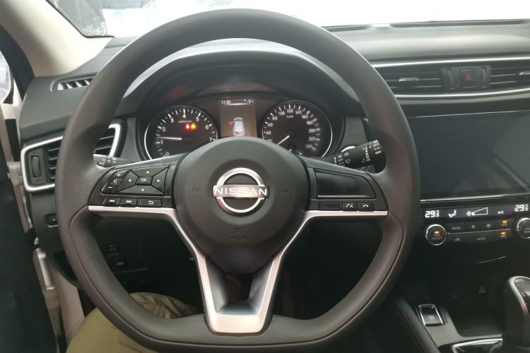 Used Nissan Qashqai 2023 Classic 2.0L CVT XV Comfort Edition
