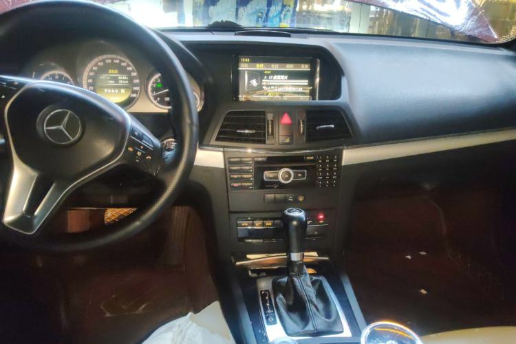 Used Mercedes-Benz E-Class 2011 E 260 CGI Coupe