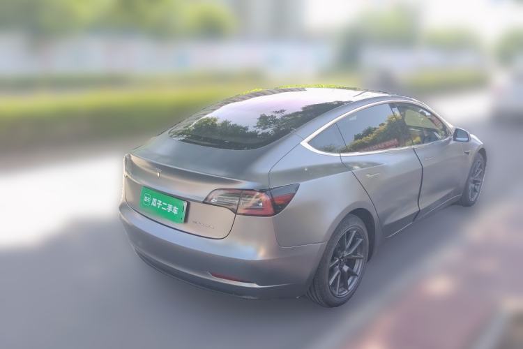 Used Tesla Model 3 2019 Long-Range All-Wheel-Drive Version