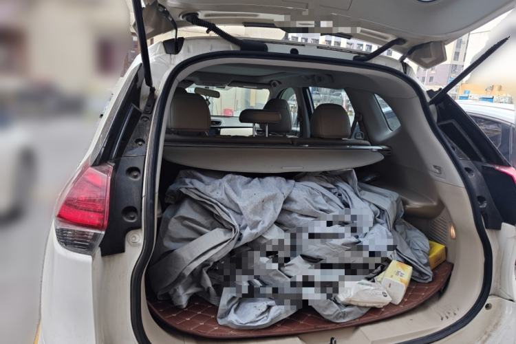 Used Nissan X-Trail 2017 2.0L CVT Comfort Edition 2WD Trunk