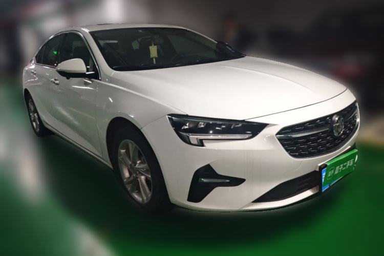 Used Buick Regal 2022 552T Smart Edition Front Right 45 Deg