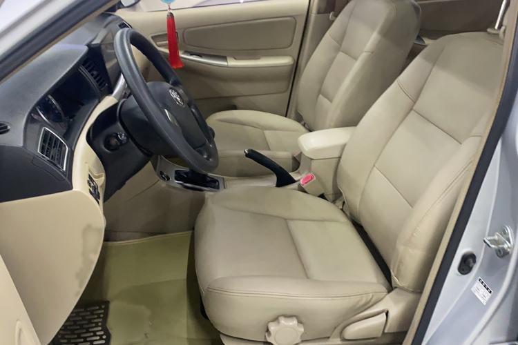 Used Toyota Corolla EX 2013 1.6L Manual Luxury Edition
