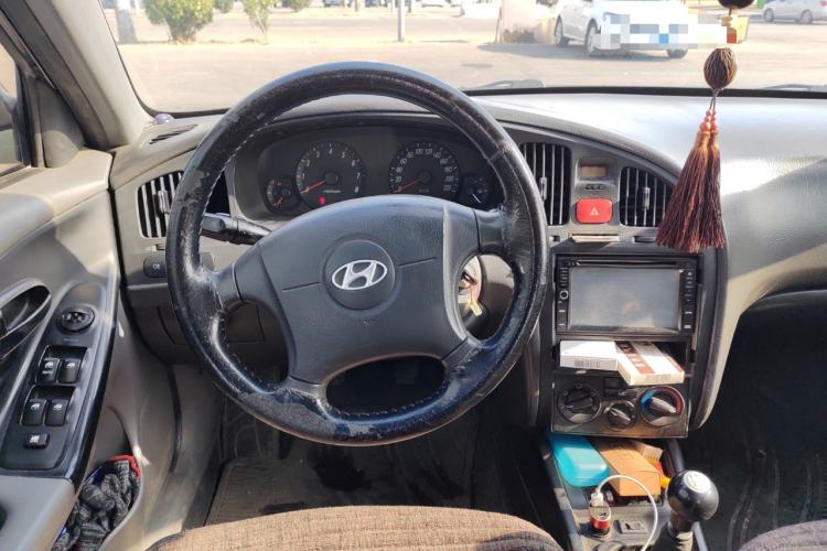 Used Hyundai Elantra 2012 1.6L Manual CNG Dual-Fuel Version