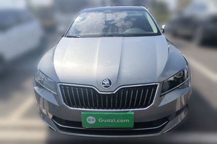 Used Skoda Superb 2016 TSI330 DSG Innovation Edition Front
