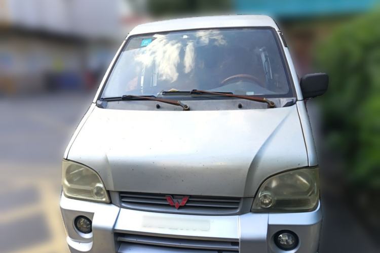 Used Wuling Zhiguang 2010 1.0L Liye Edition
