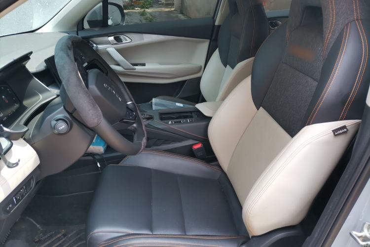 Used Lynk & Co 06 EM-P 2022 PHEV 84 km Range Pro Version
