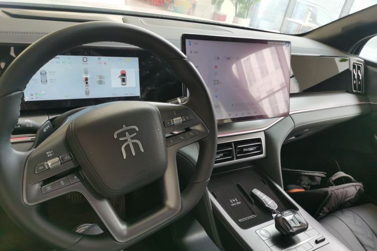 Used BYD Song L DM-i 2025 Intelligent Driving Version 112 km Beyond-Range Type
