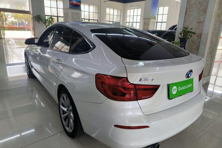 Used BMW 3 Series GT 2018 320i Sport Edition
