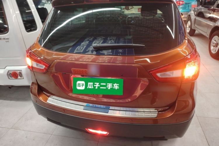 Used Suzuki Vitara S-Cross 2017 1.6L CVT Two-Wheel Drive Urban Advanced Model