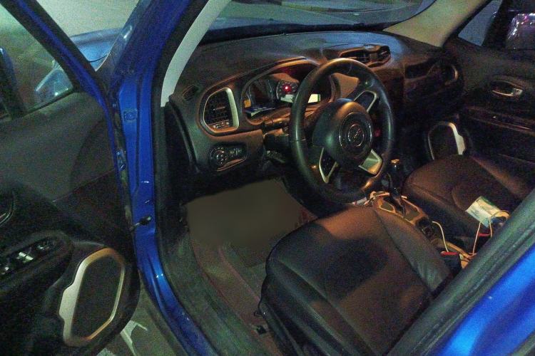 Used Jeep Renegade 2017 180T Automatic High-Energy Version