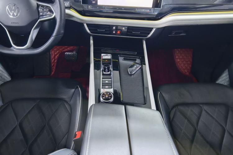 Used Volkswagen Teramont 2022 380TSI Four-Wheel Drive Prestige Flagship Edition Gear Lever