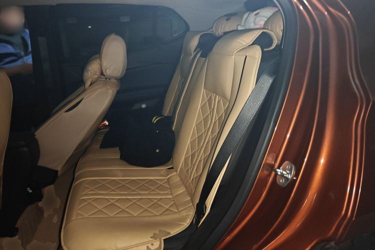 Used Buick Encore GX 2020 20T CVT Two-Wheel Drive Luxury Version Left Rear Seat