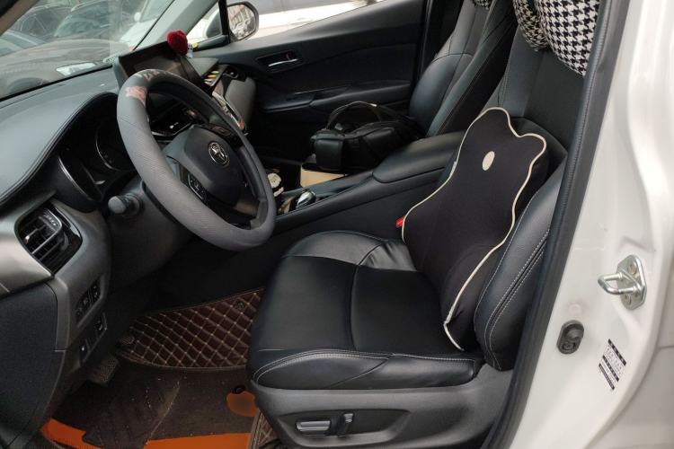 Used Toyota IZOA 2021 2.0L Yixing Version
