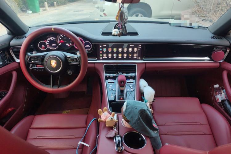 Used Porsche Panamera 2023 Panamera 2.9T Center Console