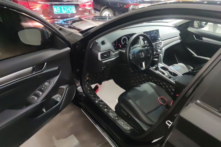 Used Honda Accord 2018 260TURBO Luxury Edition China VI
