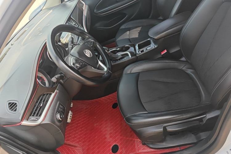 Used Buick Verano 2018 Sedan 20T Dual-Clutch Leading Model
