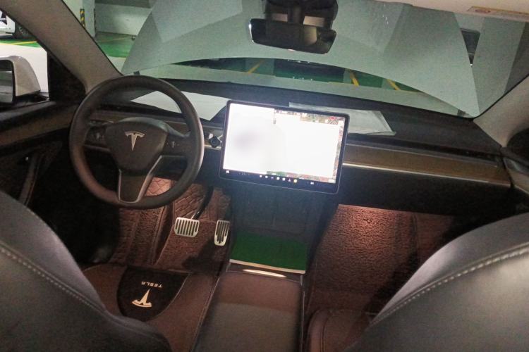 Used Tesla Model Y 2022 Rear-Wheel-Drive Version
