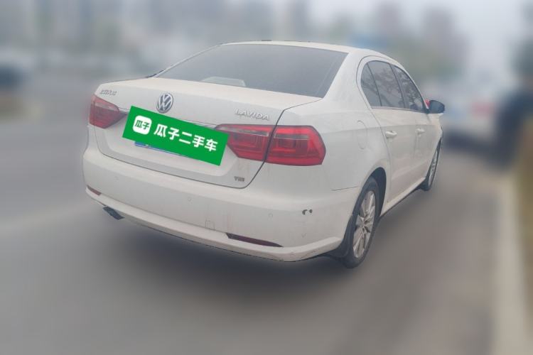 Used Volkswagen Lavida 2013 1.4TSI DSG Comfort Edition Rear Right 45 Deg