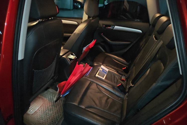 Used Audi Q5 2013 40 TFSI Technology Edition Left Rear Seat