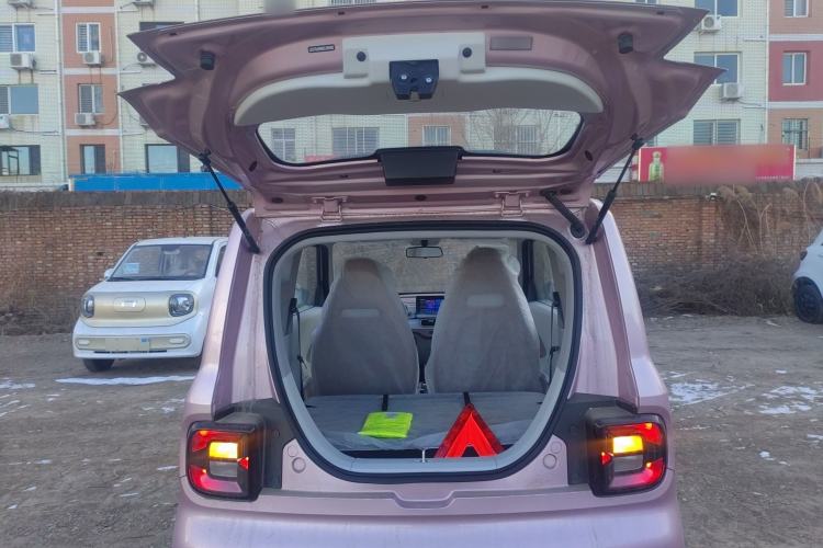 Used Geely Galaxy Panda 2025 210 km – Yuanqi Bear Trunk