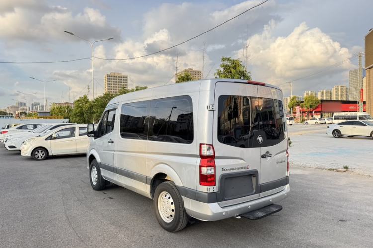Used Foton Toano 2020 2.5T Manual Tongtu Short Wheelbase Flat Roof 5/6/7-Seater 4J25TC3