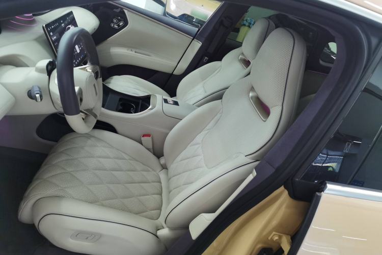 Used Avatr 11 2024 700 Three-Laser Four-Wheel Drive Recommended Version