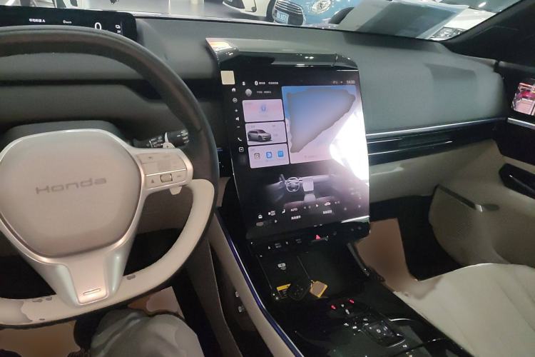 Used Honda P7 2025 Four-Wheel Drive Long-Range Max