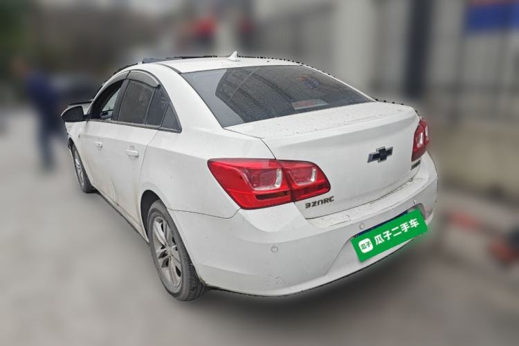 Used Chevrolet Cruze 2015 1.5L Classic SE MT