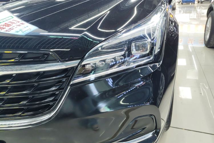 Used Buick Envision 2020 20T Two-Wheel Drive Leading Version Left Front Headlight