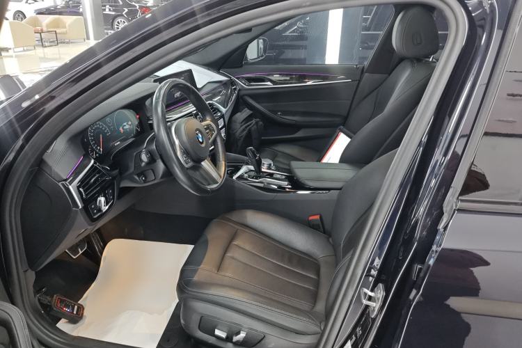 Used BMW 5 Series 2019 530Li Leading Model M Sport Package
