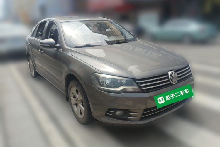 Used Volkswagen Bora 2014 1.6L Automatic Comfort Model Front Right 45 Deg