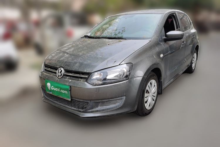 Used Volkswagen Polo 2013 1.4L Manual Fashion Edition