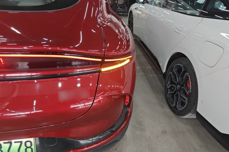 Used IM L6 2025 Max Exterior 3