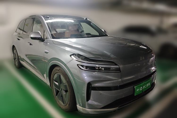 Used ONVO Luxeed L90 2025 Model—Max Six-Seater Version