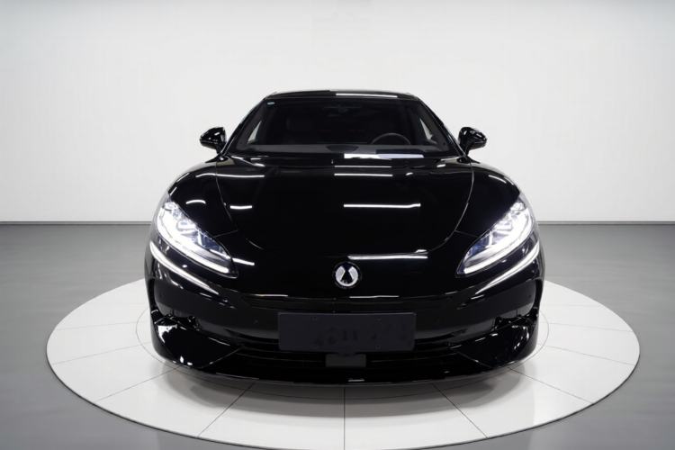 Used Denza Z9 2024 1100 km All-Wheel-Drive Ultra Version