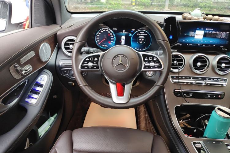 Used Mercedes-Benz GLC 2021 GLC 300 L 4MATIC Dynamic Model Steering Wheel