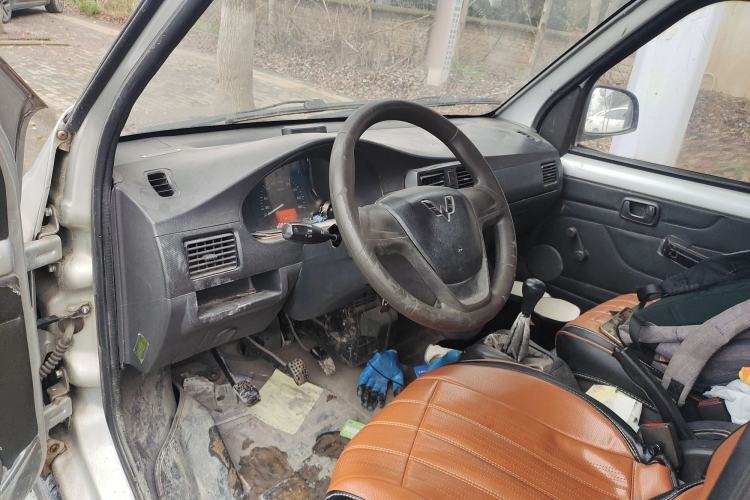 Used Wuling Zhiguang 2014 1.2L Extended Version LD6