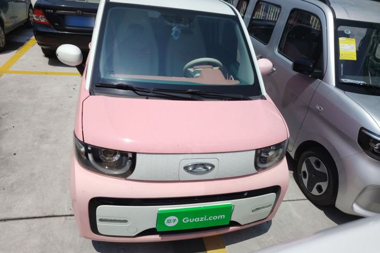 Used Chery QQ Ice Cream 2022 Taohuanxi Sweet Peach Edition Front