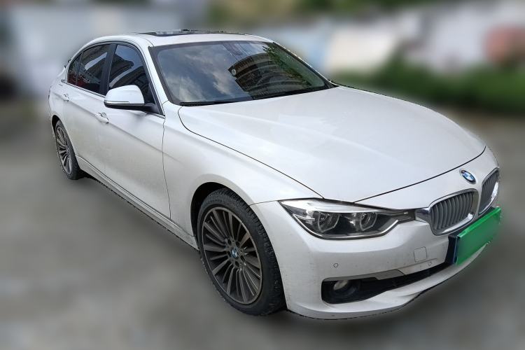 Used BMW 3 Series 2019 320Li Fashion Model Front Right 45 Deg